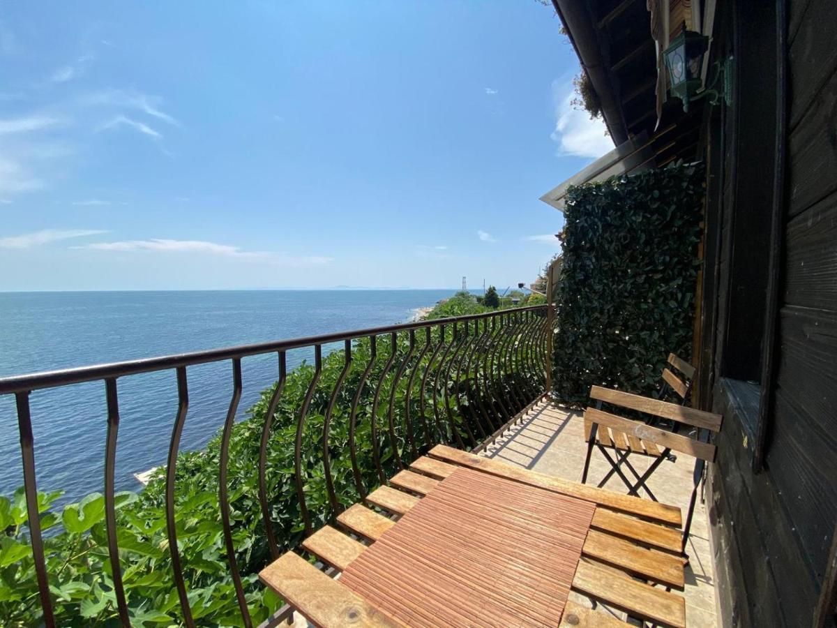 Apartment In A Beach House Old Town Nessebar Ngoại thất bức ảnh